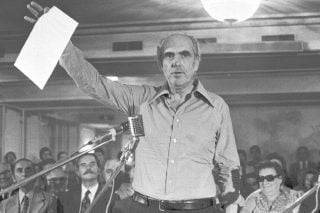Ο Ανδρέας Παπανδρέου κατά την ιδρυτική διακήρυξη του ΠΑΣΟΚ την 3η Σεπτέμβρη 1974